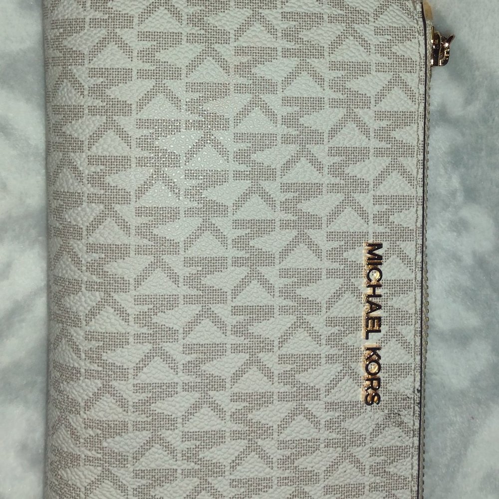 Michael Kors Jet Set Travel Double Zip Wrist let